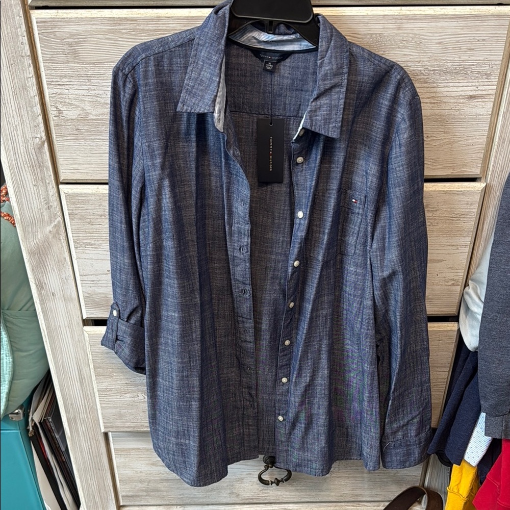 Women’s Tommy Hilfiger Button-Down Shirt